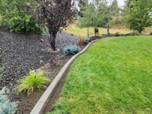 Rapid Curbing Plus to finish backyard flower beds.